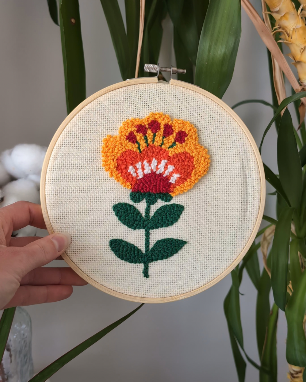 PUNCH NEEDLE